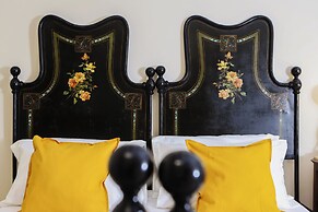 Liberty Apartment in Palazzo Diaz