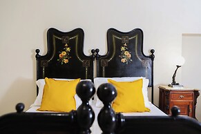 Liberty Apartment in Palazzo Diaz