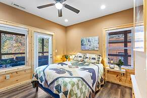 Elegant Elite Estate By Ghosal Luxury Lodging