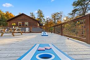 Elegant Elite Estate By Ghosal Luxury Lodging