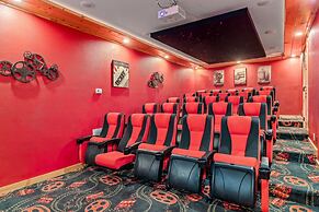 Elegant Elite Estate By Ghosal Luxury Lodging