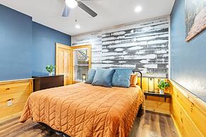 Elegant Elite Estate By Ghosal Luxury Lodging