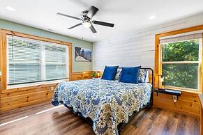 Elegant Elite Estate By Ghosal Luxury Lodging