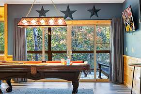 Elegant Elite Estate By Ghosal Luxury Lodging