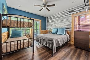 Elegant Elite Estate By Ghosal Luxury Lodging