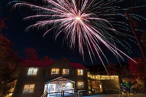 Elegant Elite Estate By Ghosal Luxury Lodging