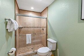 Elegant Elite Estate By Ghosal Luxury Lodging