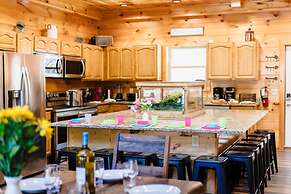 Elegant Elite Estate By Ghosal Luxury Lodging