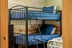 Elegant Elite Estate By Ghosal Luxury Lodging