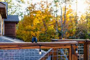 Elegant Elite Estate By Ghosal Luxury Lodging