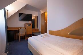 Hotel Viktoria Düsseldorf-Neuss