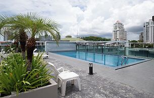 Siam Oriental Plaza by Apartwell