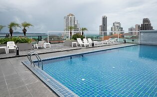 Siam Oriental Plaza by Apartwell