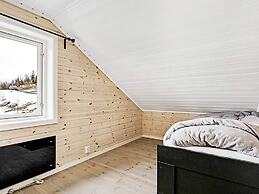4 Star Holiday Home in Fall