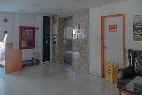 New Nordic Suite 6 by Apartwell