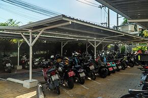 Amazon Apartments by Apartwell