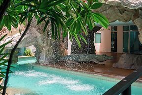 Amazon Apartments by Apartwell