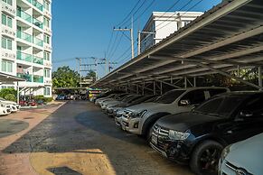 Amazon Apartments by Apartwell