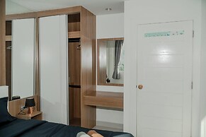 Amazon Apartments by Apartwell