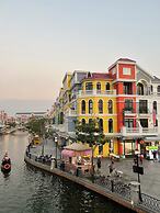 Legacy Grand World Phu Quoc Hotel