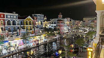 Legacy Grand World Phu Quoc Hotel