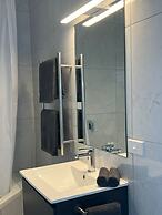 Hamilton Motel 2025 Limited