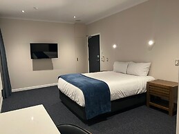 Hamilton Motel 2025 Limited