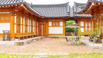Gyeongju Ipsaedalseumeunal