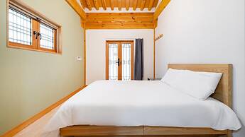 Gyeongju Ipsaedalseumeunal