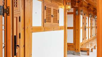 Gyeongju Ipsaedalseumeunal