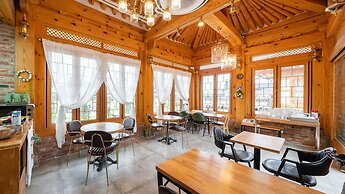 Gyeongju Ipsaedalseumeunal