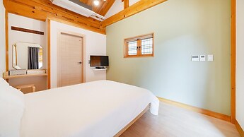 Gyeongju Ipsaedalseumeunal