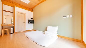 Gyeongju Ipsaedalseumeunal