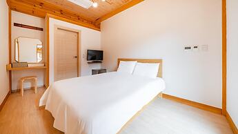 Gyeongju Ipsaedalseumeunal