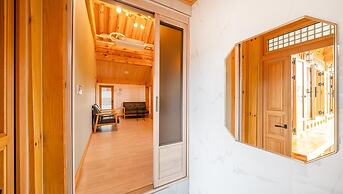 Gyeongju Ipsaedalseumeunal