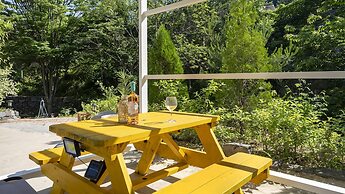 Yangpyeong Seojongpool pet Pension