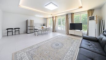 Yangpyeong Seojongpool pet Pension