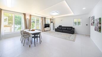 Yangpyeong Seojongpool pet Pension