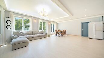 Yangpyeong Seojongpool pet Pension