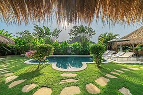 Balangan Beach Villa Idaman Bungalows
