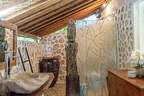 Balangan Beach Villa Idaman Bungalows