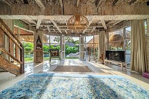 Balangan Beach Villa Idaman Bungalows