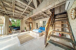 Balangan Beach Villa Idaman Bungalows