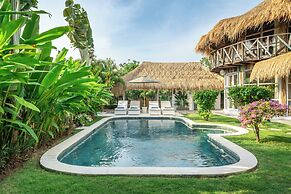 Balangan Beach Villa Idaman Bungalows