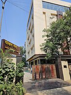 Hotel Golden Nest - Thane