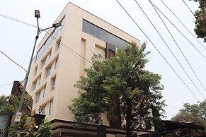 Hotel Golden Nest - Thane