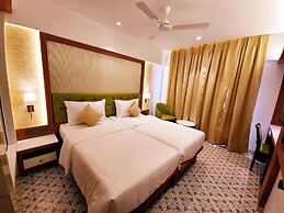 Hotel Golden Nest - Thane