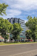 Black & White Szczecin by Renters