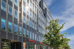 Black & White Szczecin by Renters