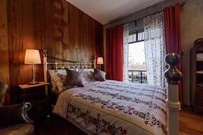 Roomquest Rimrabeang Amphawa Floating Market